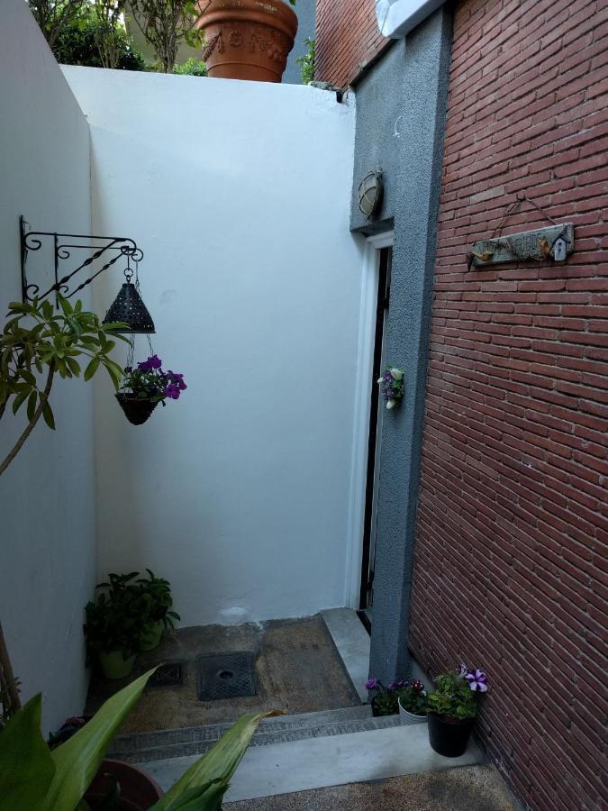 Cozy Apartment Ideally Located City Center And Megaron Moussikis Metro Station Athén Kültér fotó